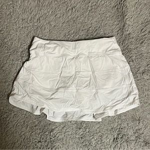 Lululemon Run Pace Rival Mid Rise Skirt SIZE 6 white